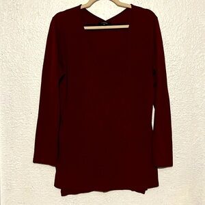 Ambience, maroon colored V-neck lightweight sweater, size XL